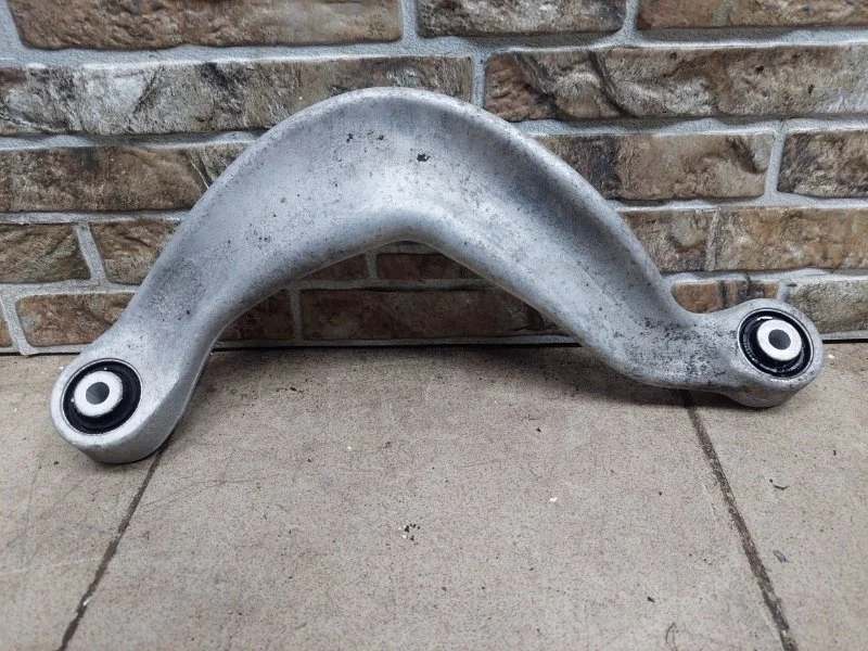 Рычаг подвески нижний Audi Q5 2010 8R