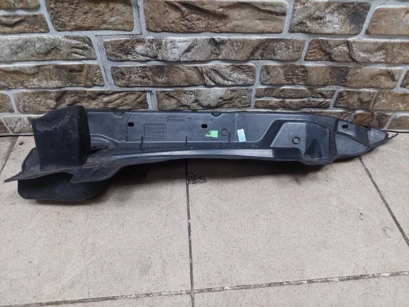 Пыльник крыла BMW X5 2016 F15