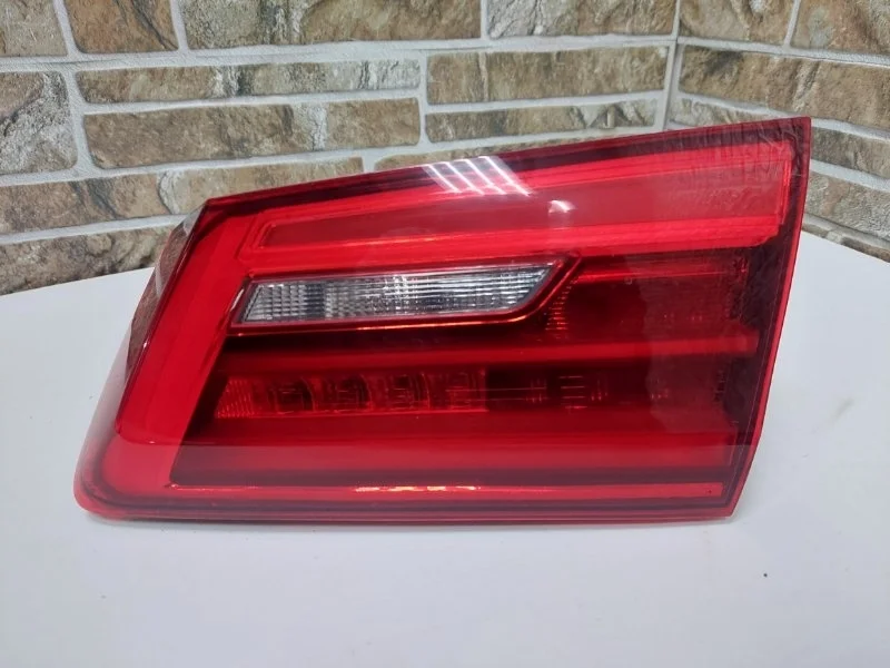 Фонарь внутренний BMW 5-Series 2017 G30