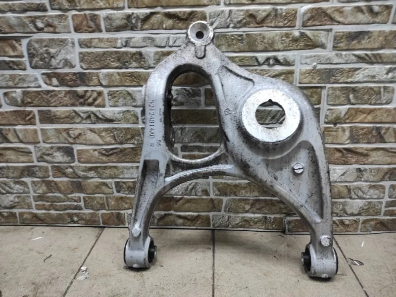 Рычаг подвески нижний Jeep Grand Cherokee 2018 WK2