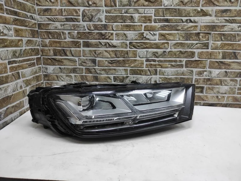 Фара светодиодная Audi Q7 2018 4M