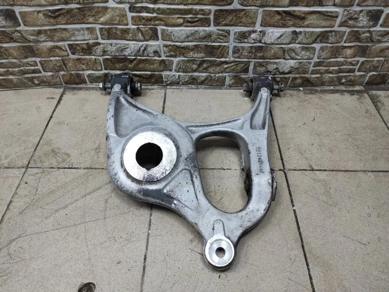 Рычаг подвески нижний Jeep Grand Cherokee 2019 WK2