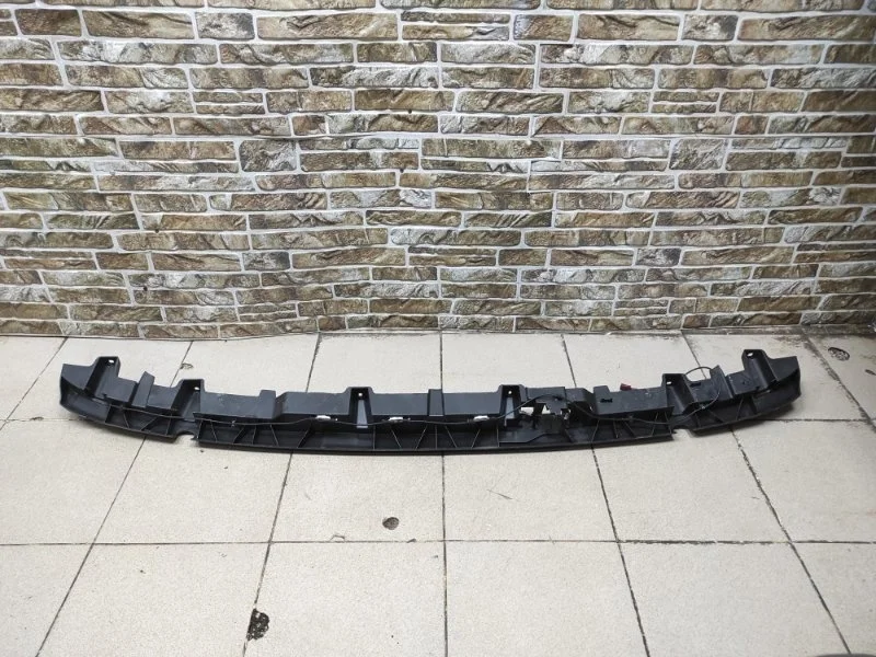 Крепление бампера Audi Q7 2018 4M