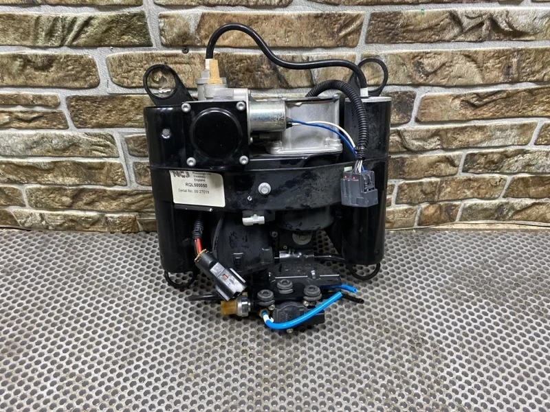 Компрессор пневмоподвески Land Rover Range 2006 L322