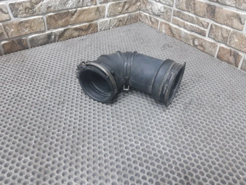 Патрубок воздушного фильтра Land Rover Range 2006 L322