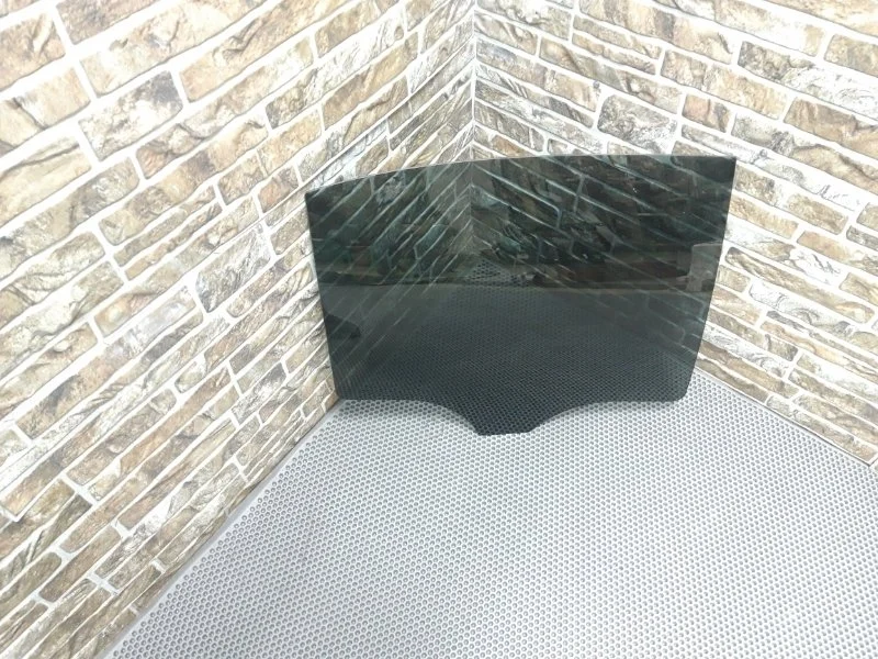 Стекло двери Mercedes-Benz -Class 2018 W213