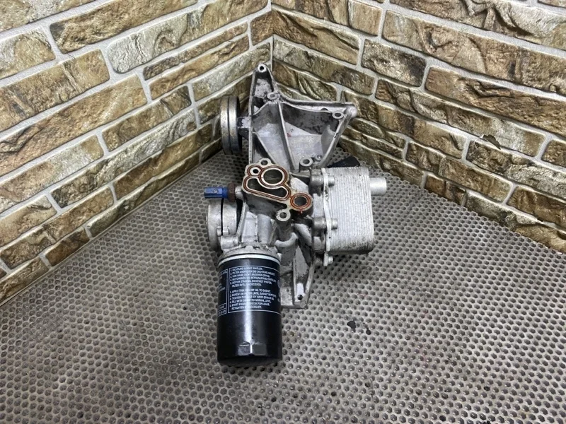 Кронштейн двигателя Audi Q5 2009 8R