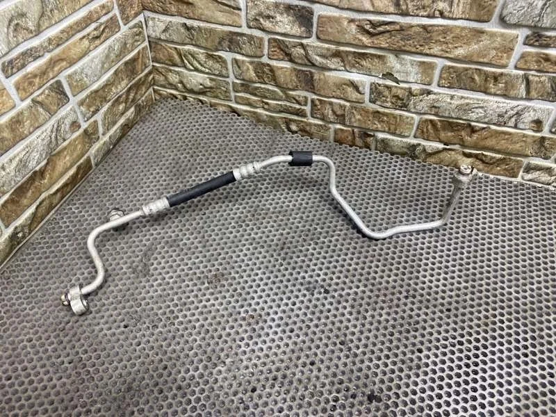 Трубка кондиционера Audi Q5 2010 8R