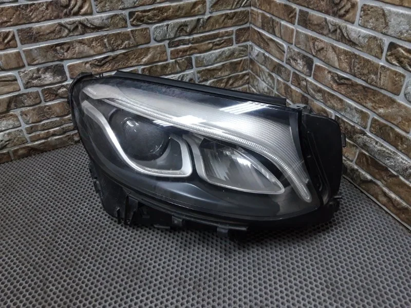 Фара светодиодная Mercedes-Benz GLC 2018 X253