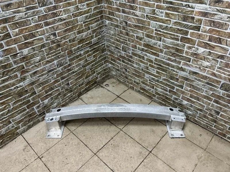 Усилитель бампера BMW X6 2015 F16