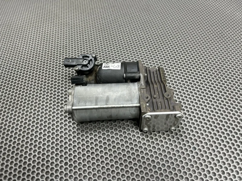 Компрессор пневмоподвески Mercedes-Benz GL-Class 2012 W166