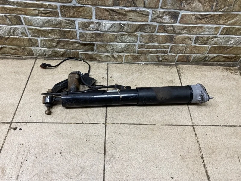 Амортизатор подвески Mercedes-Benz CLS-Class 2013 W218