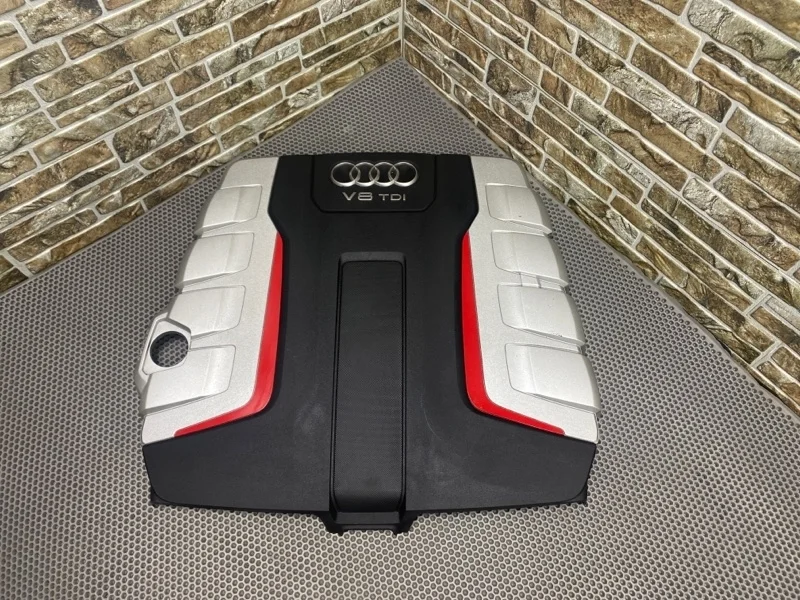 Декоративная крышка двигателя Audi SQ7 2018 4M