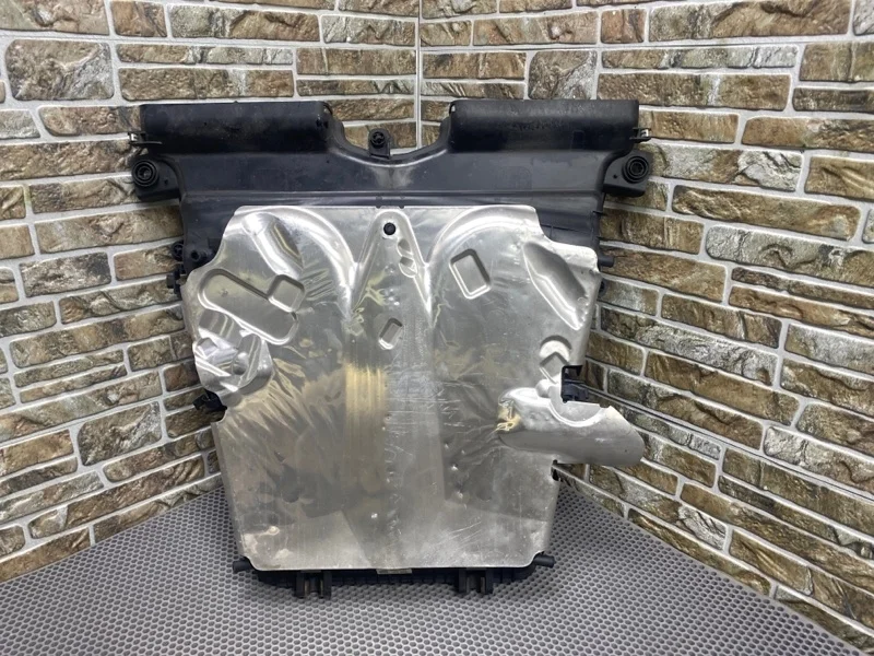 Корпус воздушного фильтра Audi SQ7 2018 4M