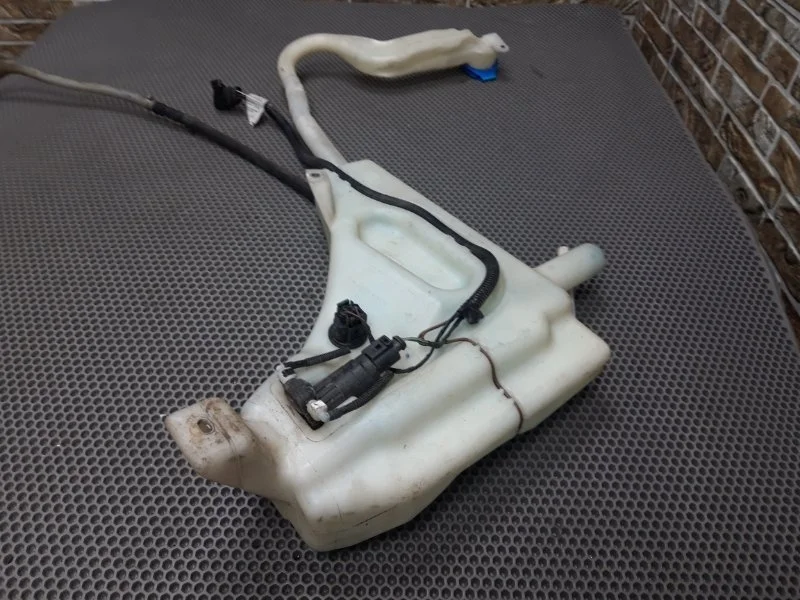 Бачок омывателя заднего стекла Audi Q7 2014 4L