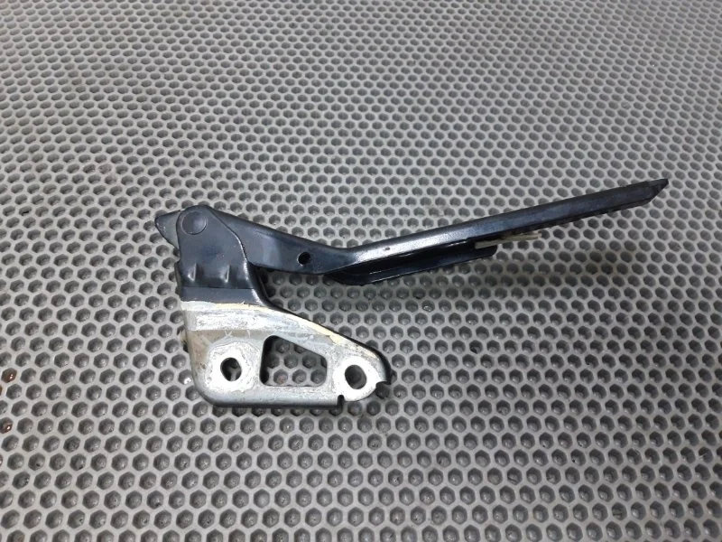 Петля капота Audi Q7 2014 4L