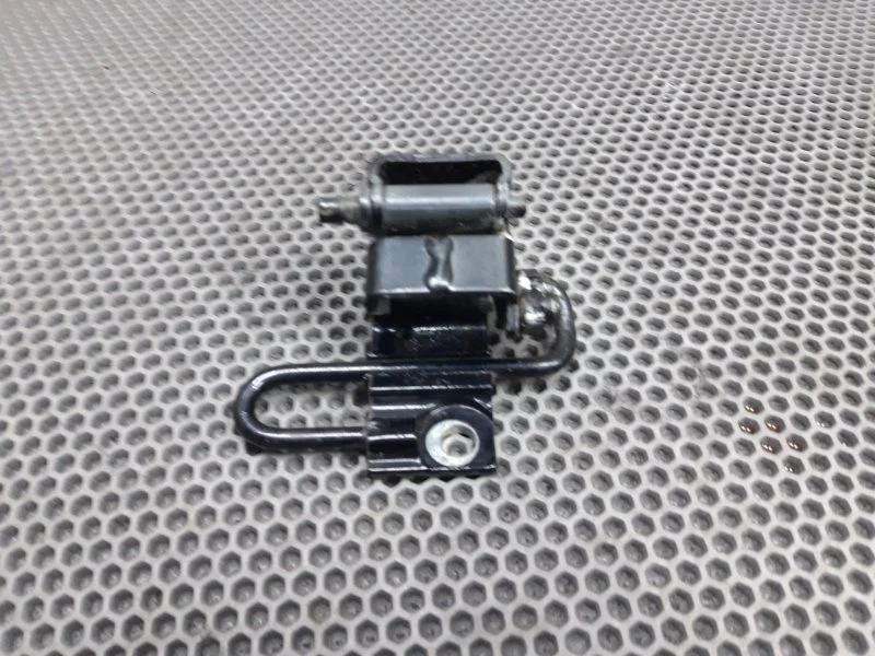 Петля двери Audi Q7 2014 4L