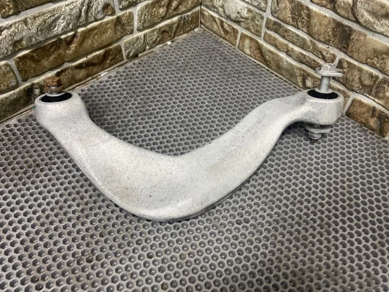 Рычаг подвески Porsche Macan 2017 95b