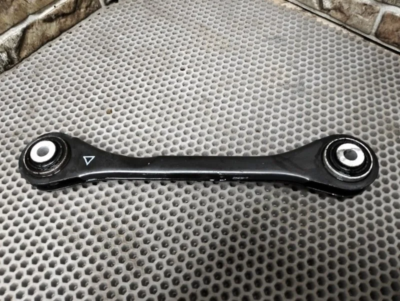 Рычаг подвески Porsche Macan 2018 95b