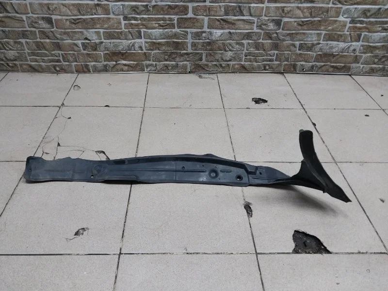 Пыльник крыла Audi Q7 2012 4L