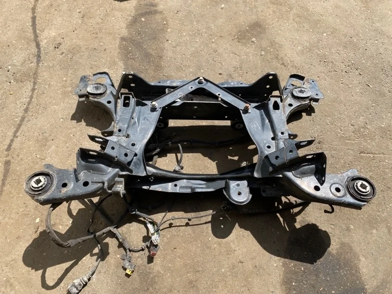 Подрамник Volvo XC90 2019 LA2