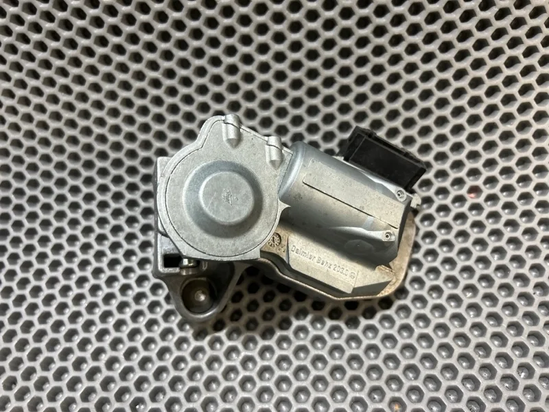 Блокиратор руля Mercedes-Benz -Class 2019 W238