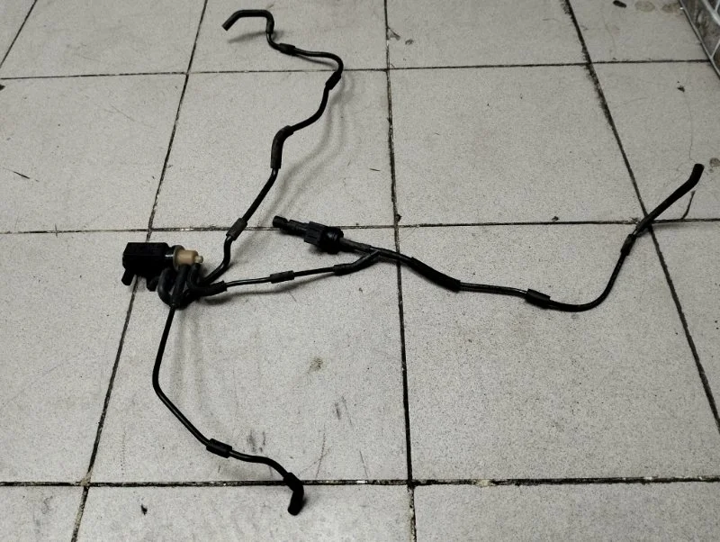 Клапан управления турбиной Mercedes-Benz -class W204