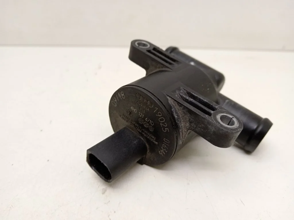 Клапан электромагнитный Porsche Macan 2018 95b