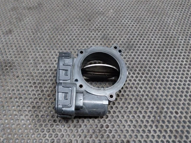 Дроссельная заслонка Mercedes-Benz -class W205