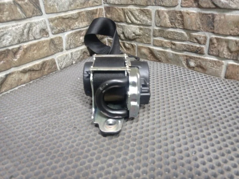 Ремень безопасности Mercedes-Benz -Class 2018 C205