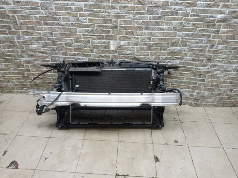 Телевизор с радиаторами Audi A6 2012 C7