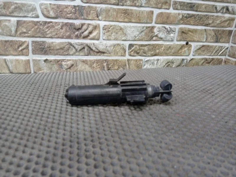 Форсунка омывателя фар Audi A5 2013 8T