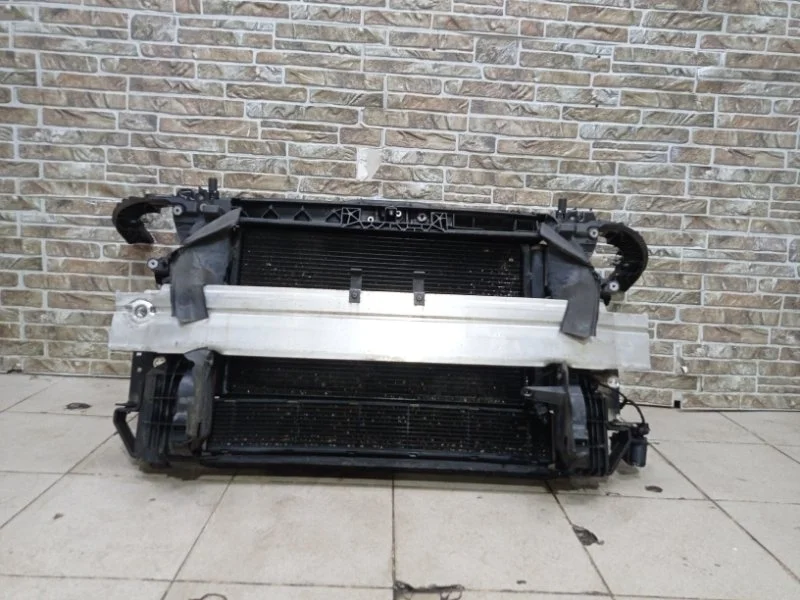 Телевизор с радиаторами Audi A1 2010 8X