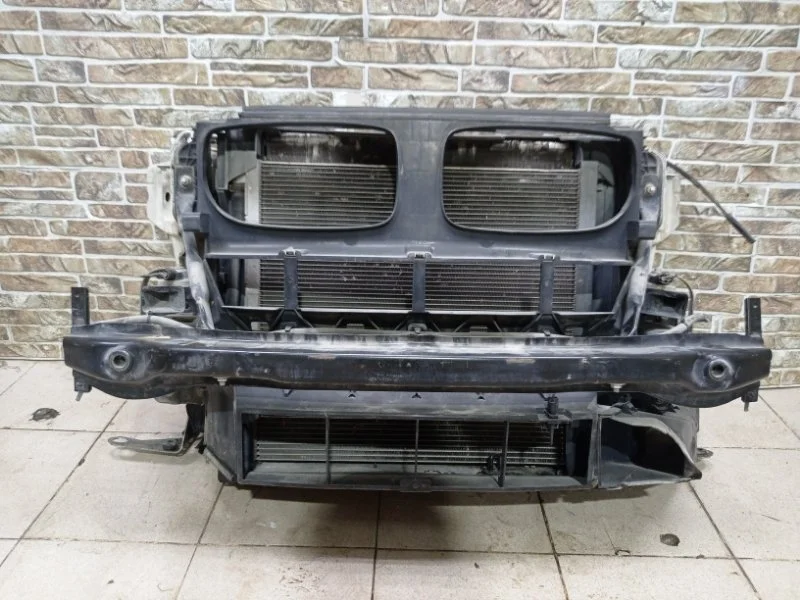 Телевизор с радиаторами BMW X6 E71