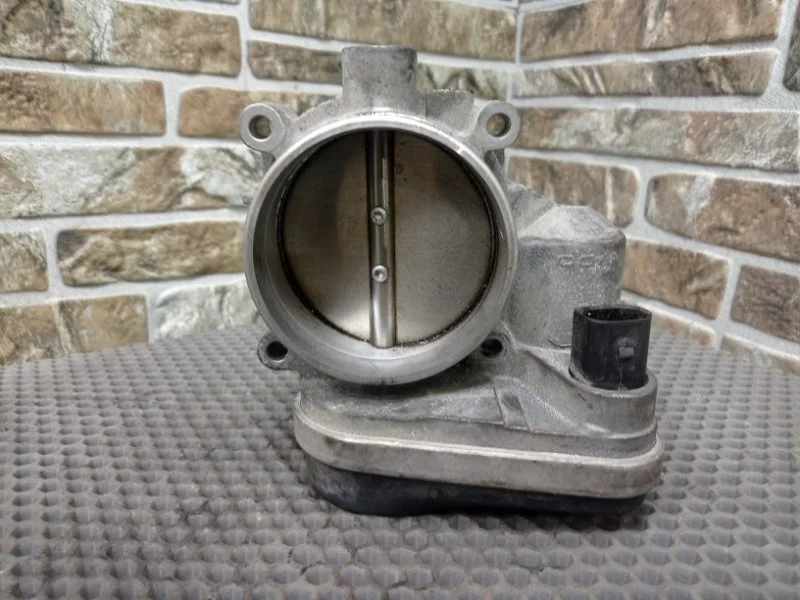 Дроссельная заслонка BMW 7-Series Е65