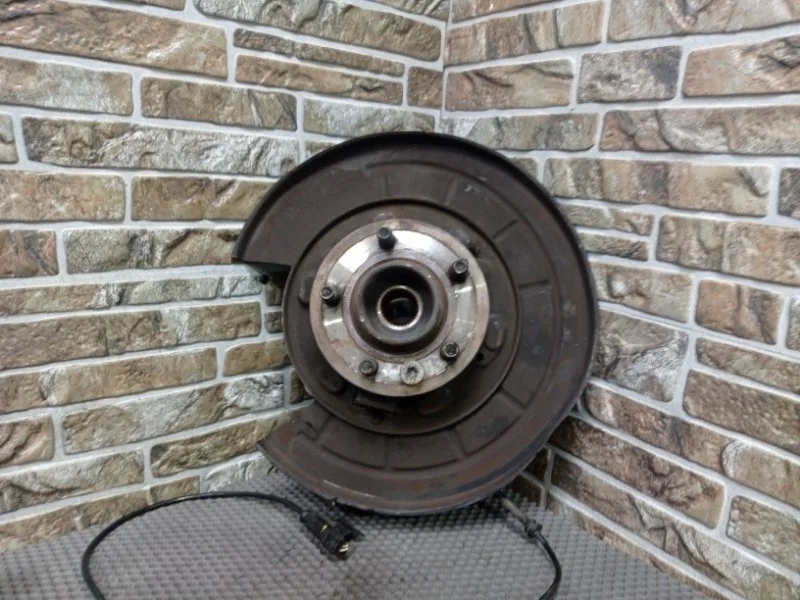 Кулак поворотный Land Rover Range Sport L320