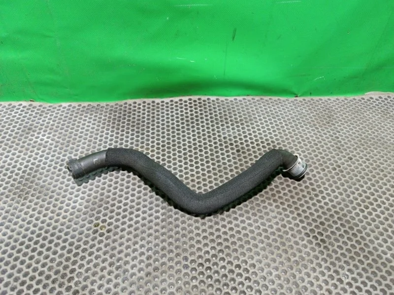 Патрубок радиатора Mercedes-Benz CLS-Class 2016 W218