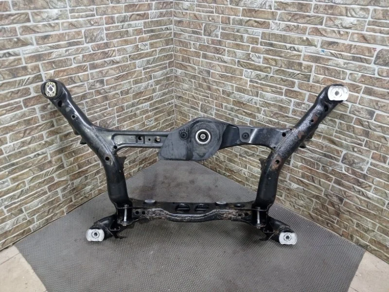 Балка подвески Porsche Macan 2018 95b