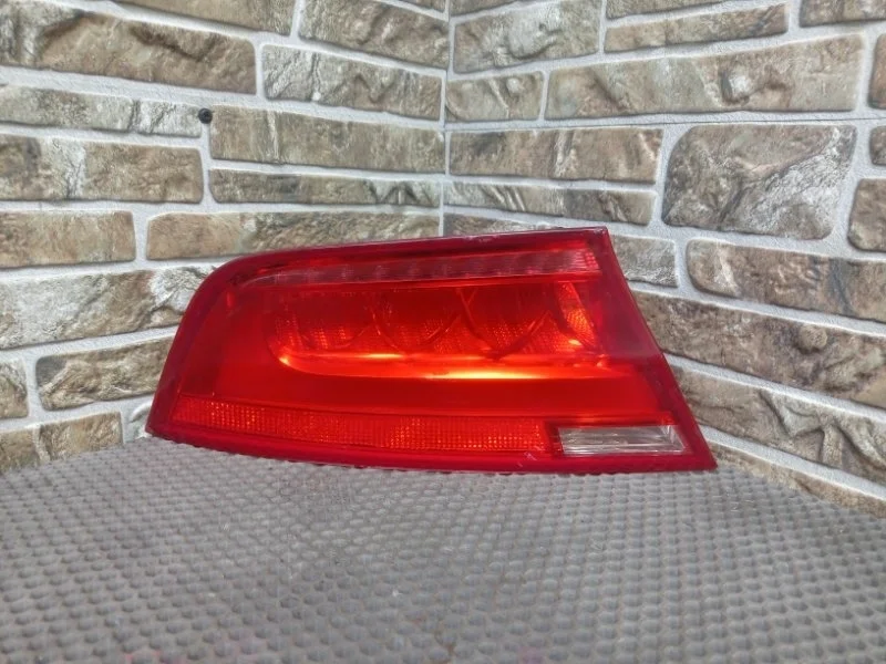 Фонарь задний внешний Audi A7 2012 4G