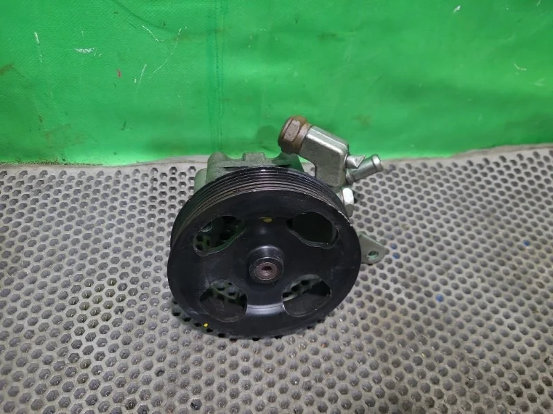 Насос гидроусилителя руля Nissan Murano 2012