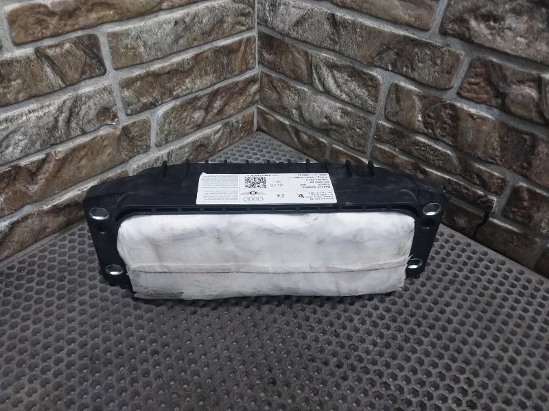 Подушка безопасности пассажира Audi A6 2012 C7