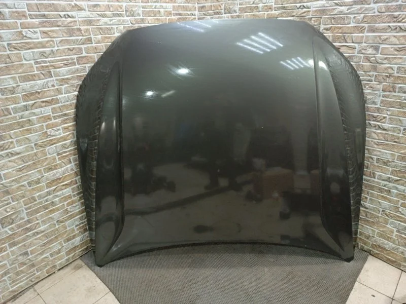 Капот Volvo XC60 2017 UZ