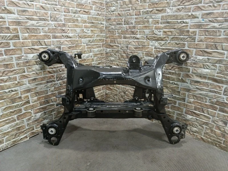 Подрамник Volvo XC60 2017 UZ