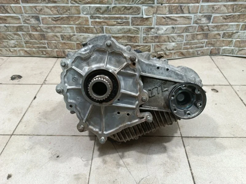 Раздаточная коробка Mercedes-Benz GLS-Class 2016 X166