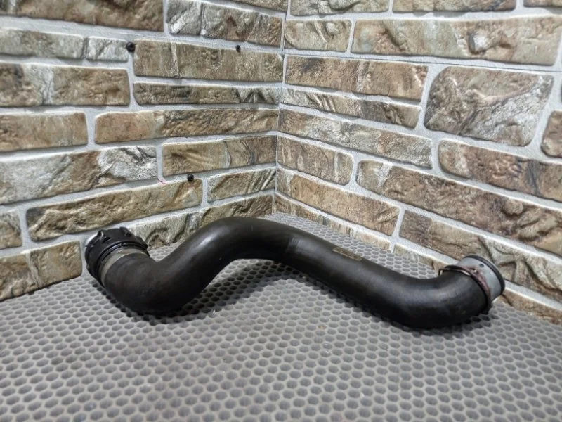 Патрубок системы охлаждения Mercedes-Benz GLE-Class 2016 W166