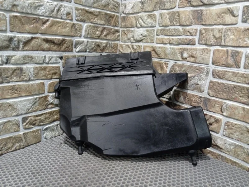 Корпус воздушного фильтра Mercedes-Benz GLE-Class 2016 W166