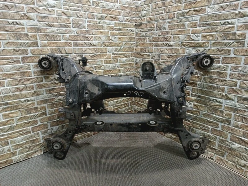 Подрамник Volvo XC90 2018 LA2