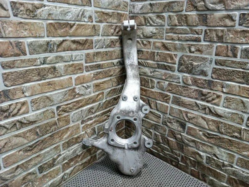 Кулак поворотный BMW X5 E70