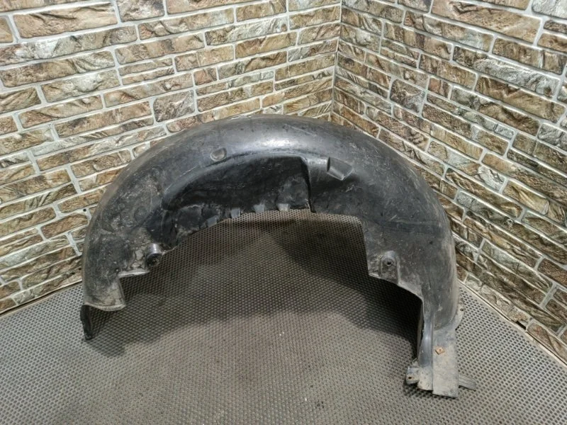 Подкрылок BMW X5 2004 E53