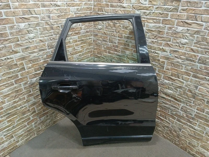 Дверь Audi Q5 2010 8R